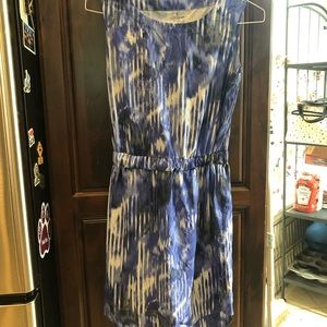 Athleta dress. Blue pattern size 4
